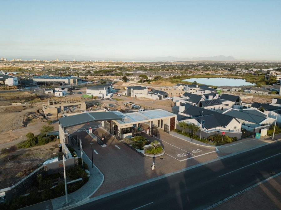 3 Bedroom Property for Sale in Mzuri Estate Western Cape